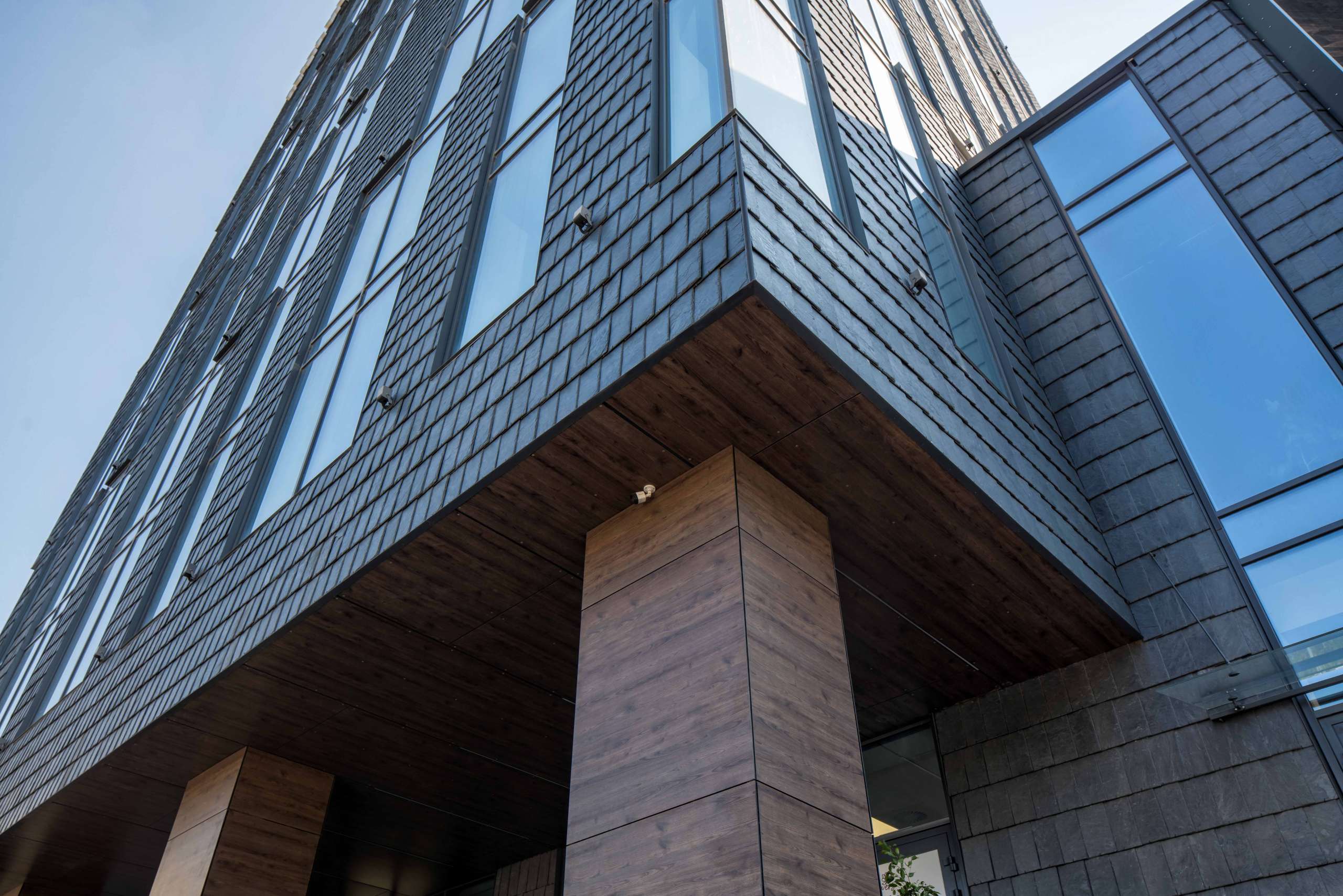 БЦ Black Wood Tower, м. Чернігів