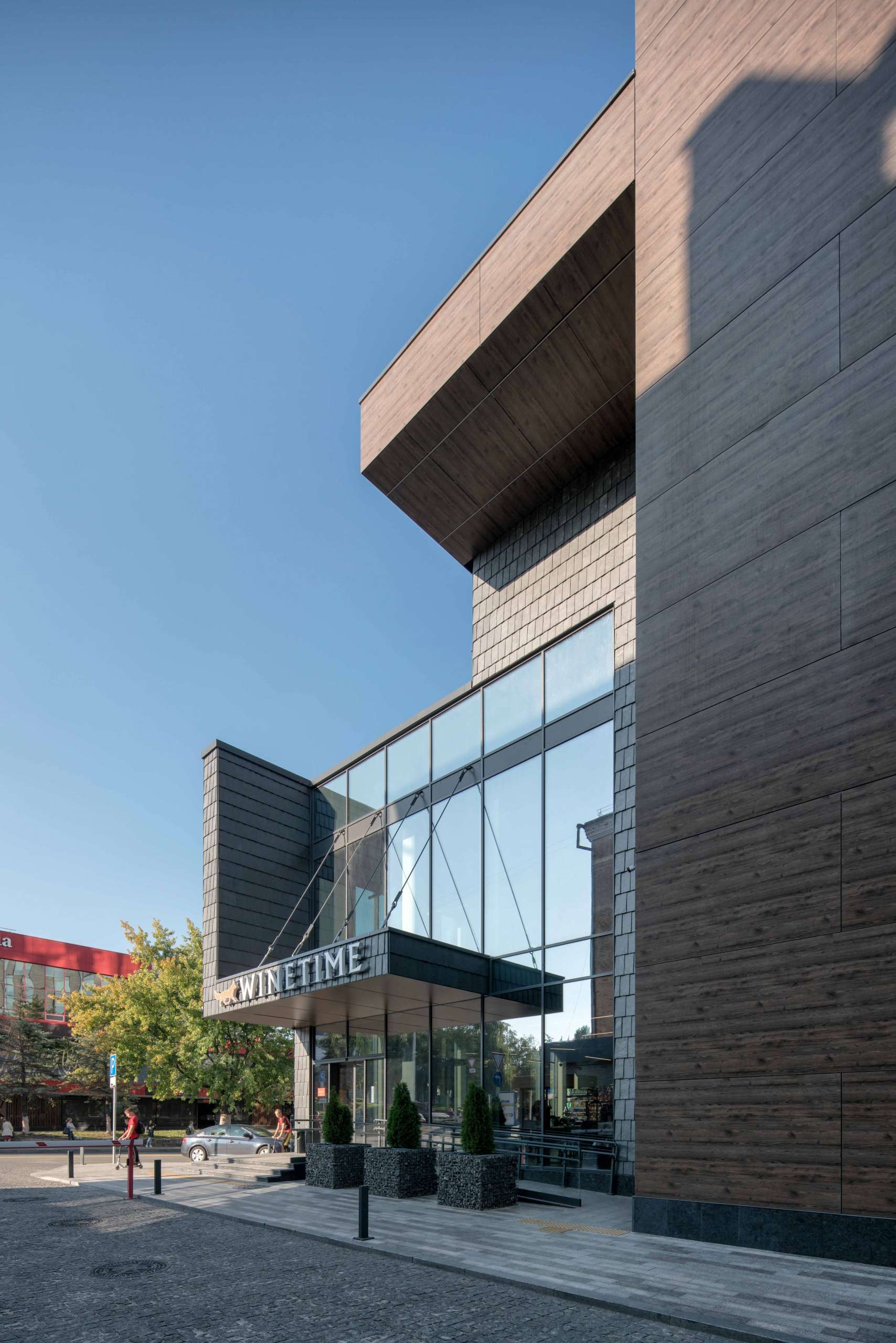 БЦ Black Wood Tower, м. Чернігів