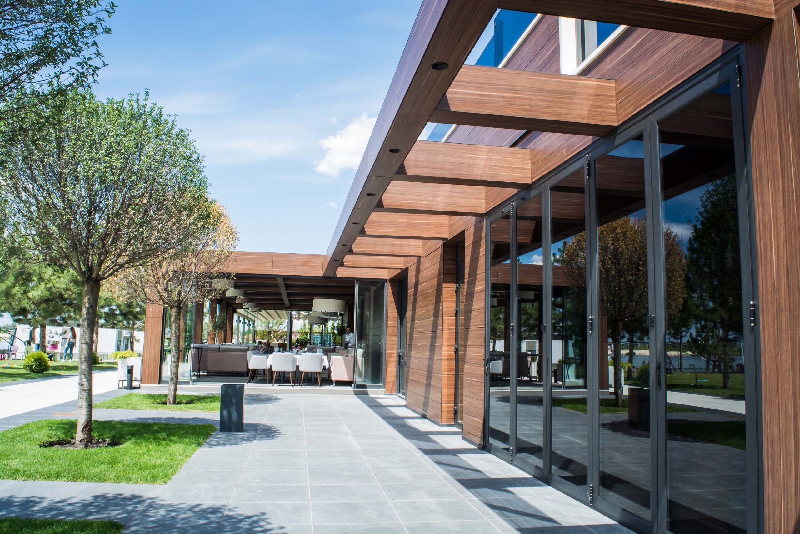 Котеджний комплекс «Рів’єра Золоче», с. Вишеньки