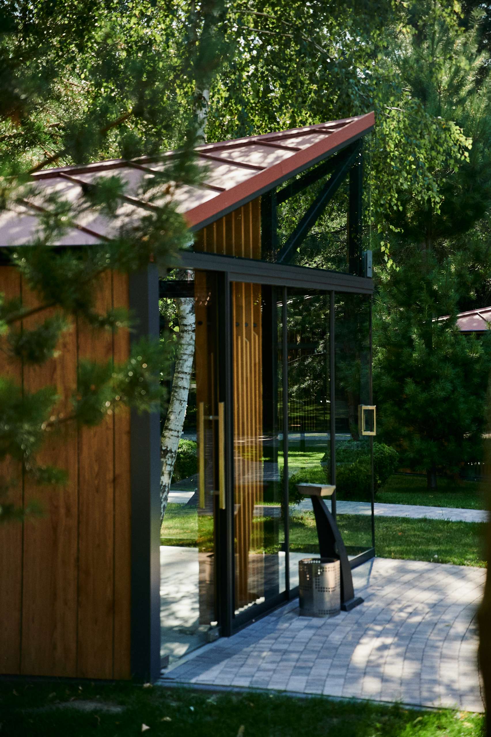 Ресторанний комплекс Срібні Лелеки, м. Луцьк